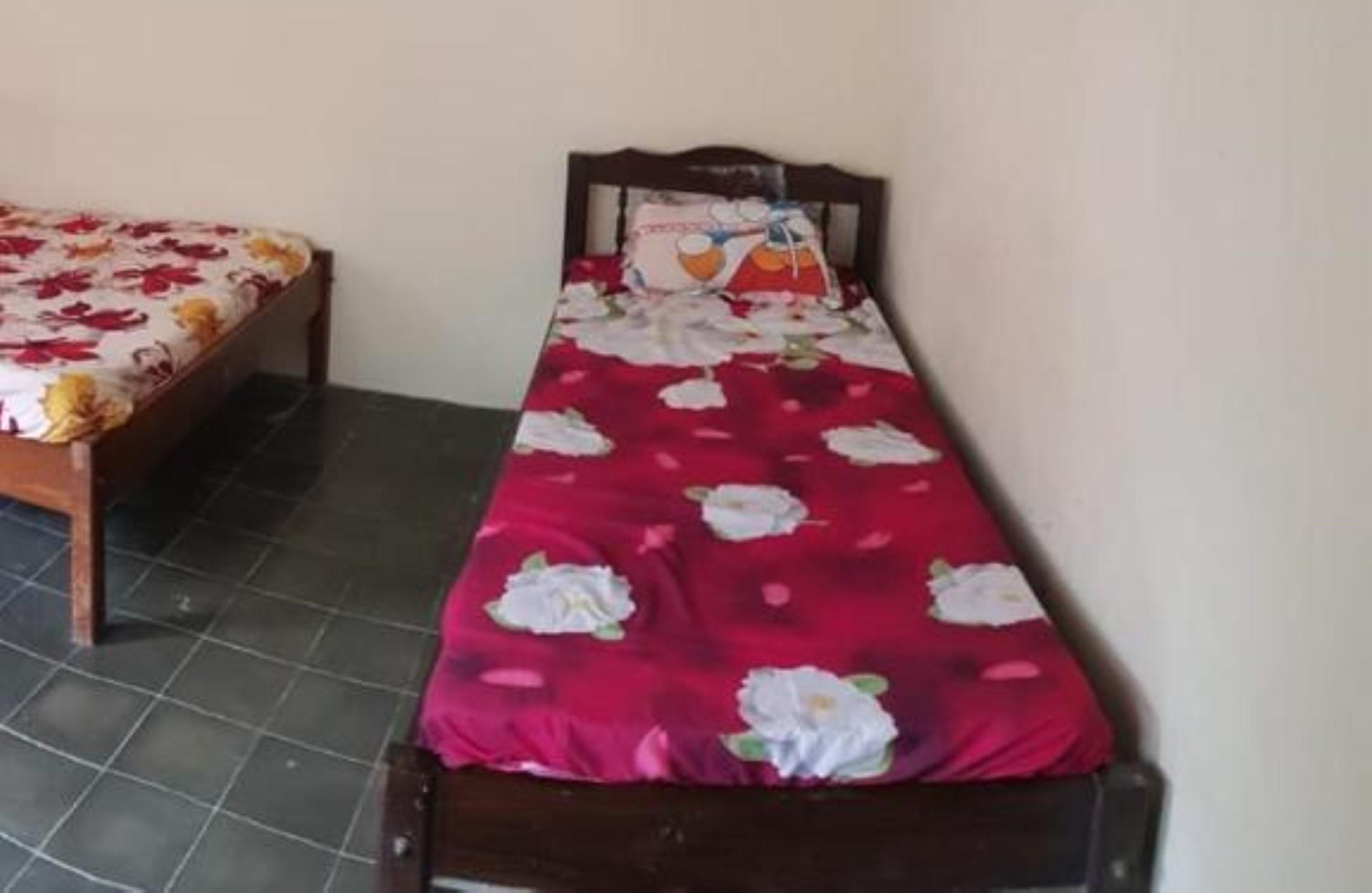 Losmen 2000 Tiga Yogyakarta Kültér fotó